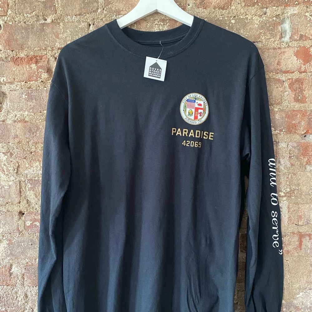 Paradise NYC black long sleeve Los Angeles LA crest tee t-shirt Medium